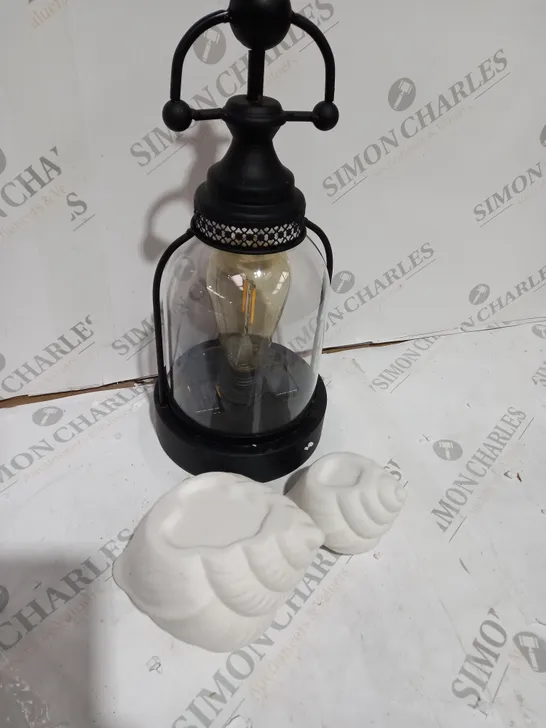 BOXED INNOVATORS BELGRAVIA SOLAR DOME LANTERN WITH 2 ORNAMENT SHELLS