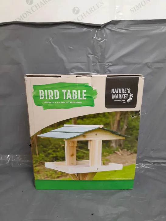 NATURES MARKET TRADITIONAL WOODEN GARDEN BIRD TABLE 