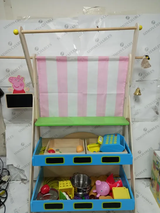 PEPPA PIG PLAYING STATION 