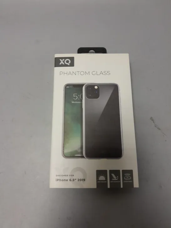 APPROXIMATELY 35 BRAND NEW BOXED XQ SILICONE PROTECTIVE CASES FOR IPHONE 6.5" 2019 MODEL 