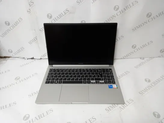 SAMSUNG INTEL CORE I5 LAPTOP NP755XDA  