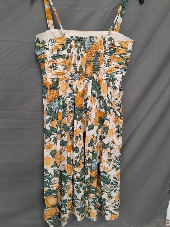 ABERCROMBIE & FITCH LADIES GREEN FLORAL DRESS SIZE MEDIUM