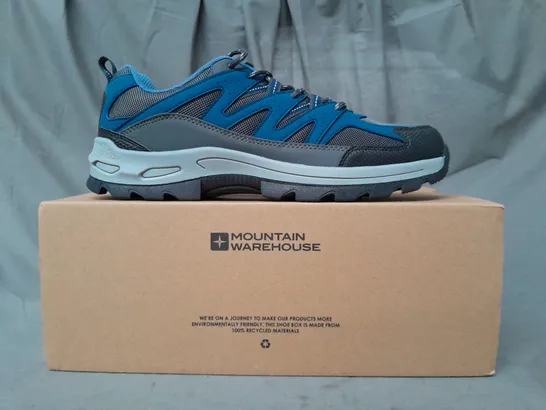 BOXED PAIR OF MOUNTAIN WAREHOUSE HIGHLINE II WALKING SHOES IN NAVY/GREY UK SIZE 9