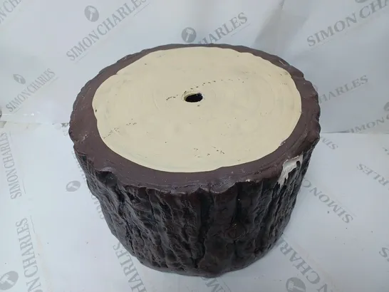 DECORATIVE CLAY PROP STOOL/LOG 