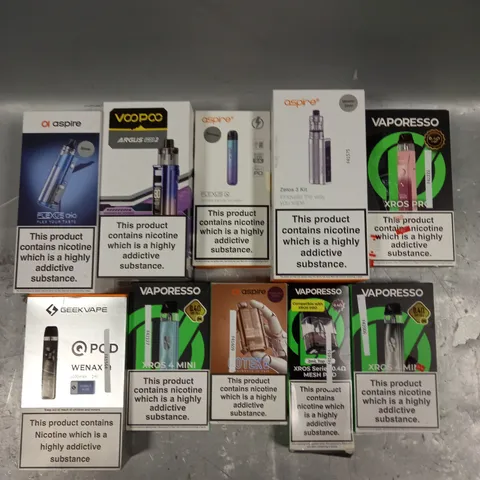 APPROXIMATELY 20 VAPES & E-CIGARETTES TO INCLUDE VAPORESSO, VOOPOO, ASPIRE ETC 