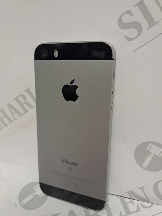 APPLE IPHONE SE SMARTPHONE 