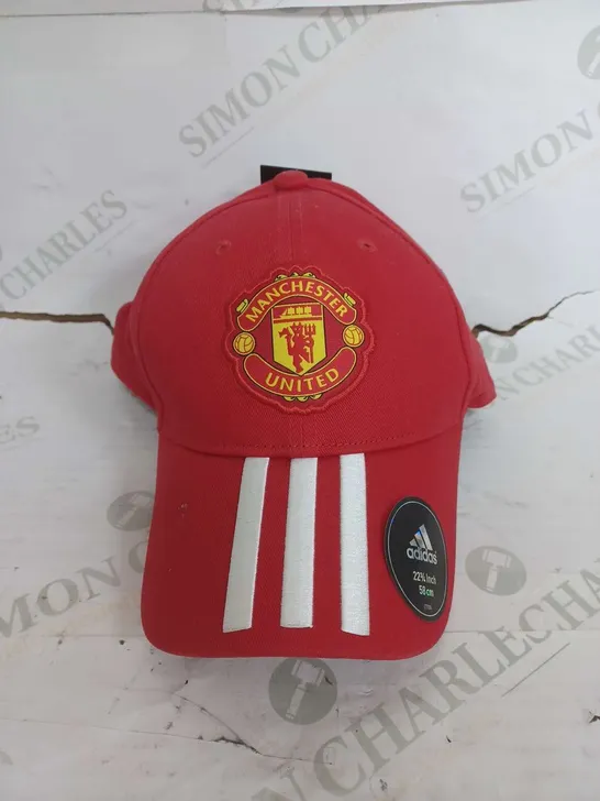 ADIDAS MANCHESTER UNITED FOOTBALL CLUB CAP