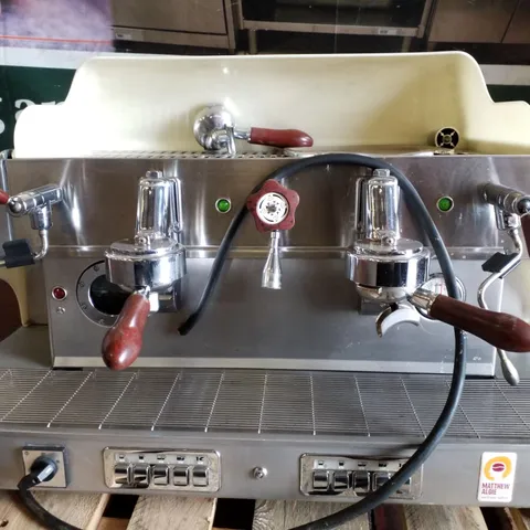 ELEKTRA BARLUME 2 GROUP AUTO ESPRESSO MACHINE