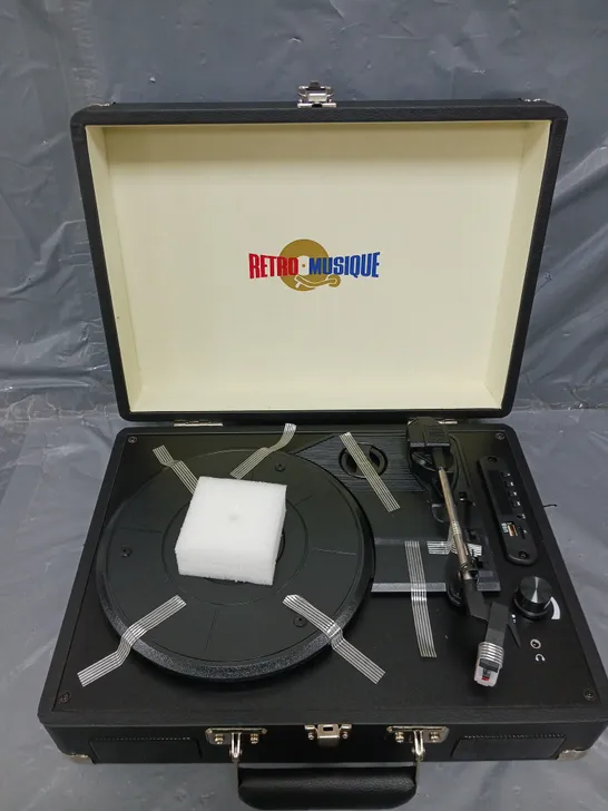 RETRO MUSIQUE SUITCASE STYLE BLUETIITH TURNTABLE