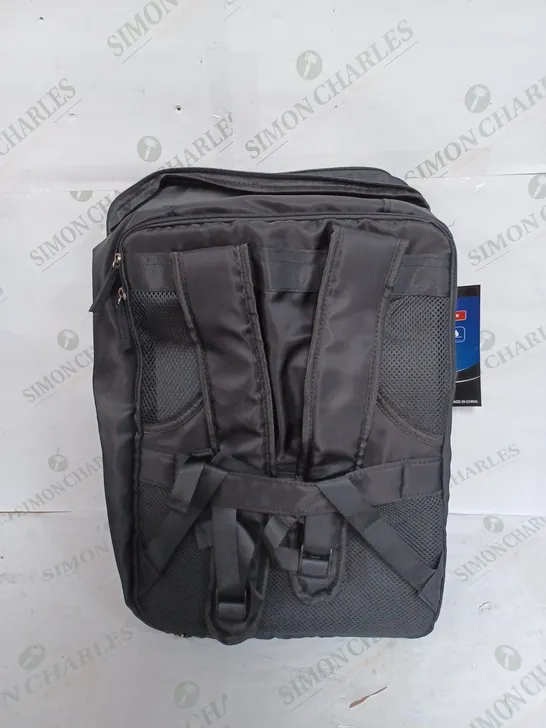 LUGG LARGE CAPACITY BACKPACK - BLACK // SIZE: 40 X 30 X 20CM