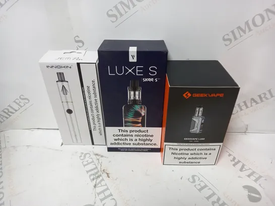 BOX OF APPROXIMATELY 20 ASSORTED E-CIGARETTES