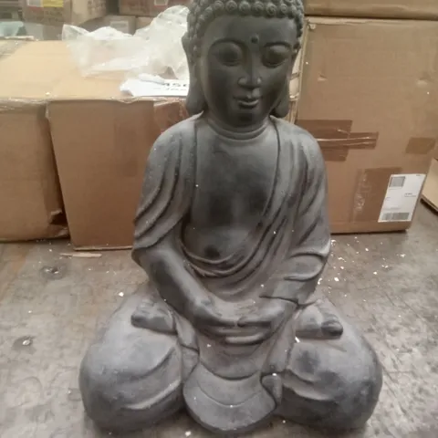 BOXED LARGE SITTING BUDHA FIGURE