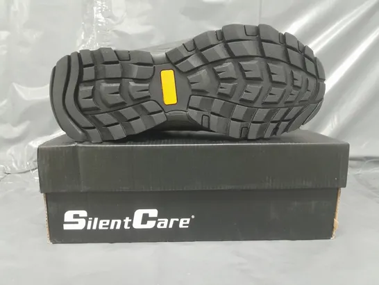 BOXED PAIR OF SILENT CARE SHOES IN BLACK UK SIZE 9