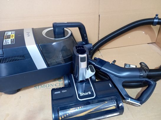 SHARK CYLINDER VACUUM CLEANER