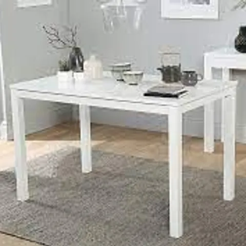 BOXED DESIGNER MILTON WHITE 120CM DINING TABLE