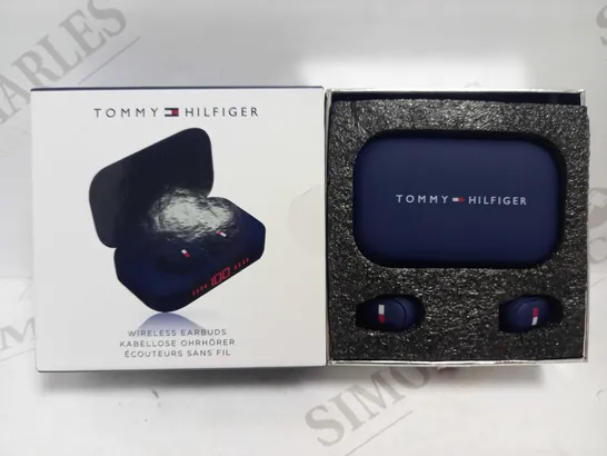 TOMMY HILFIGER NAVY WIRELESS EARBUDS  RRP £90