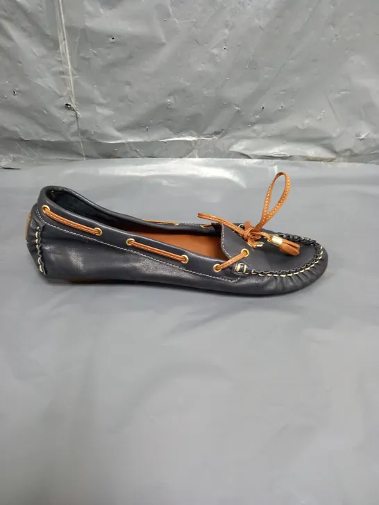 MODA IN PELLE LOAFERS BLUE SIZE EU 41