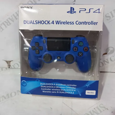 SONY PLAYSTATION 4 DUALSHOCK WIRELESS CONTROLLER IN BLUE