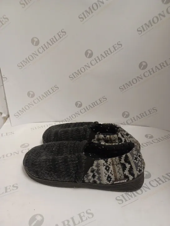 MUK LUKS MENS SLIPPER BLACK SMALL