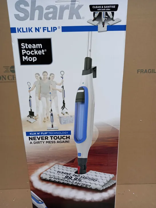 SHARK KLIK AND FLIP STEAM MOP