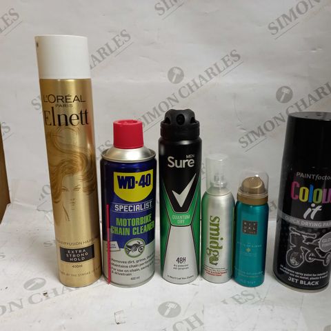 LOT OF APPROXIMATELY 20 AEROSOLS & SPRAYS, TO INCLUDE PAINT, CHAIN CLEANER, HAIRSPRAY, ETC
