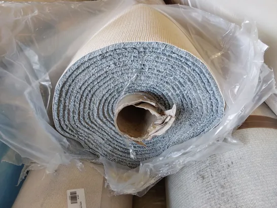 ROLL OF QUALITY EC FREEDOM EXTRA SKYLINE CARPET - APPROXIMATELY 11m L X 4m W