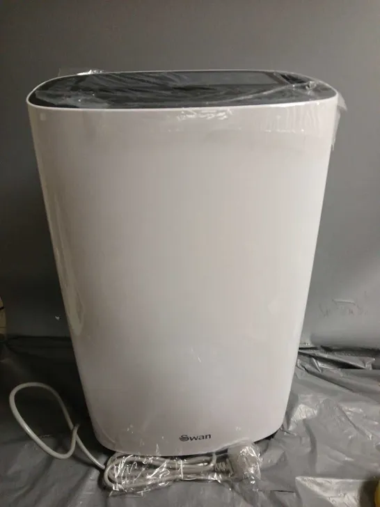 BOXED SWAN ACTIVAIR 20 LITRE DEHUMIDIFIER