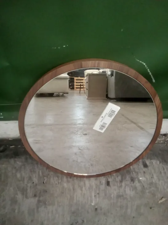 ROUND WOODEN FRAMED MIRROR 