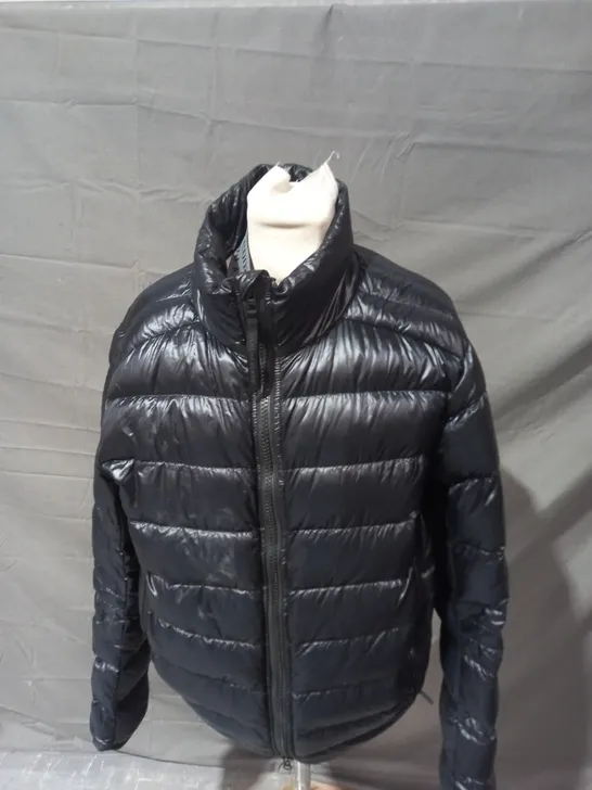 CANADA GOOSE ZIPPED PADDED COAT SIZE M