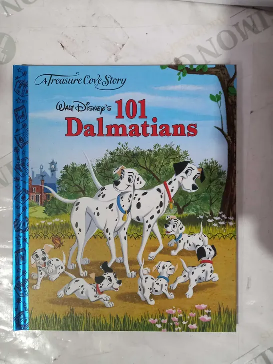 LOT OF APPROXIMATELY 20 TREASURE COVE STORY WALT DINSEY'S 101 DALMATIANS BOOKS