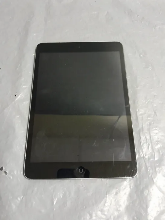 UNBOXED APPLE IPAD MINI IN BLACK - A1432