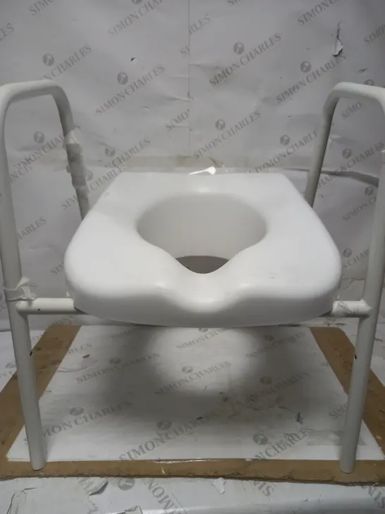 NRS HEALTHCARE M66625 MOWBRAY TOILET SEAT AND FRAME LITE - COLLECTION ONLY 