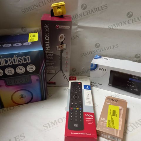 LOT OF APPROX 10 ASSORTED ITEMS TO INCLUDE JUICEDISCO PARTY SPEAKER, ONE FOR ALL UNIVERSAL REMOTE, ONN RADIO