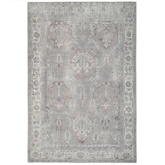 BOXED SILVER GREY DISTRESSED TRADITIONAL RUG 