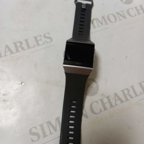 FITBIT IONIC 36 MM SILVER GREY ON SILICONE STRAP