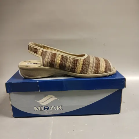 BOXED PAIR OF MIRAK CLASSIC OPEN TOE SLIP ON SANDLES IN BROWN - SIZE 7