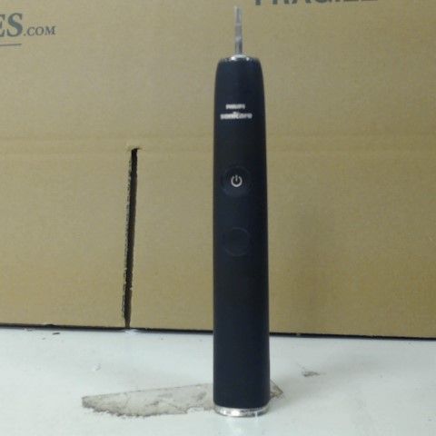PHILIPS SONICARE DIAMONDCLEAN 9100 SMART ELECTRIC TOOTHBRUSH