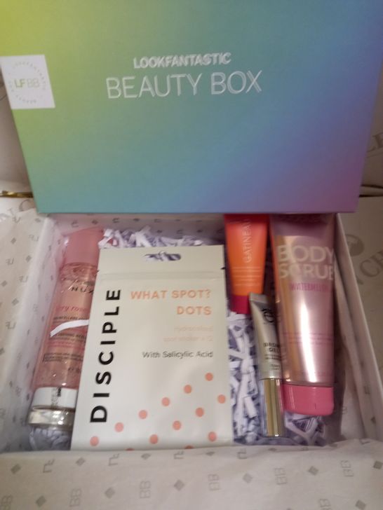 LOOK FANTASTIC BEAUTY BOX (JUNE)