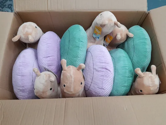 LOT OF 6 BRAND NEW SNAIL THEMED CUDDLY SNAILS