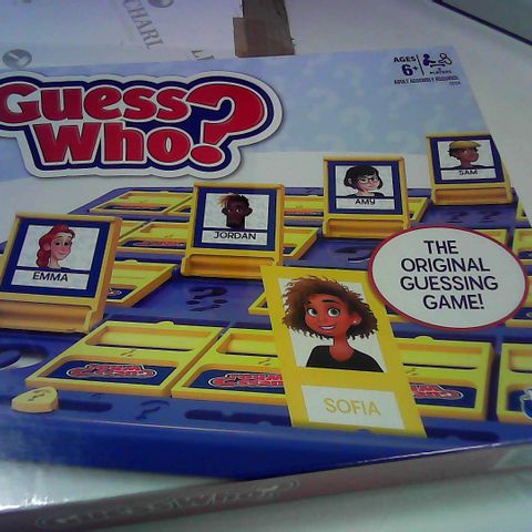 GUESS WHO - ORIGINAL GUESSING GAME AGE 6+