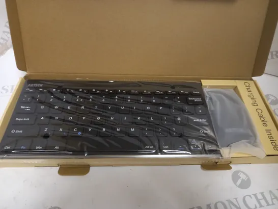 ARTECK BLUETOOTH KEYBOARD & MOUSE COMBO 