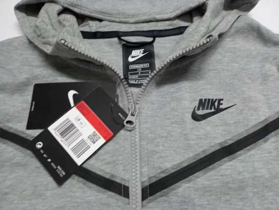 NIKE BOYS GREY ZIP THROUGH HOODIE - L 