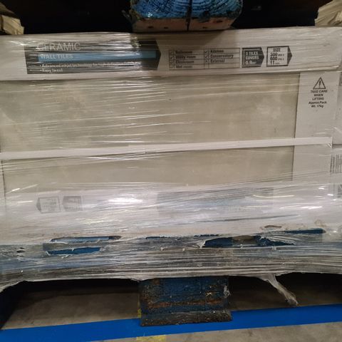 PALLET OF APPROXIMATELY 20 BRAND NEW CARTONS OF 5 ONYX VERDE STONE GLOSS WALL TILES - 60X30CM