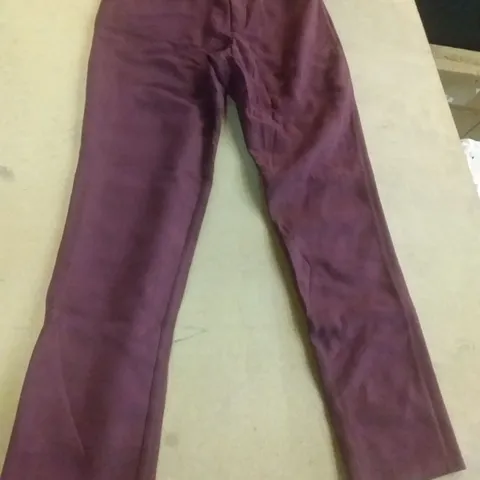 BOX OF APPROXIMATELY 20 MARLA WYNNE STRETCH FAUX SUEDE JEANS BURGUNDY - SIZE 12