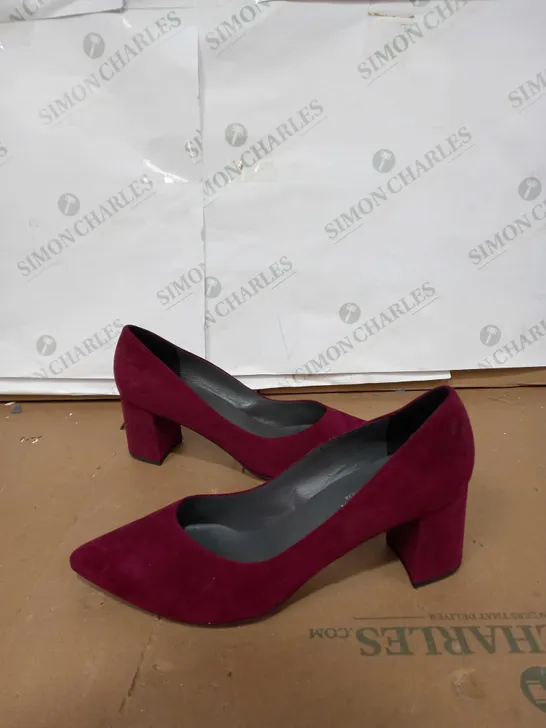 OUTLET PETER KAISER NAJA COURT SHOE SIZE 7