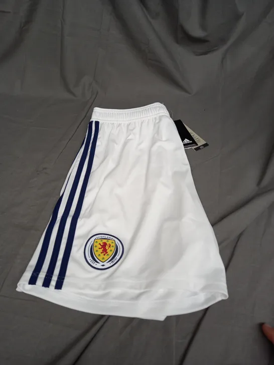 ADIDAS - SCOTLAND FC SHORTS SIZE L