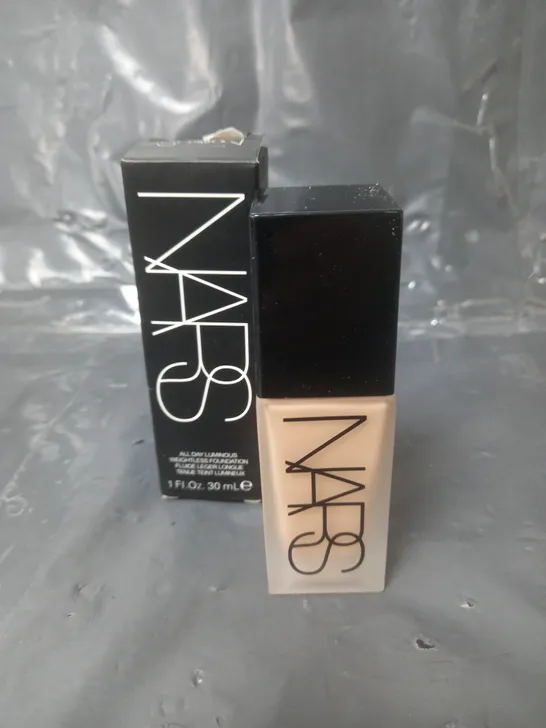 NARS ALL DAY LUMINOUS WEIGHTLESS FOUNDATION SHADE LIGHT 5 30ML