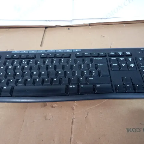 LOGITECH KEYBOARD 