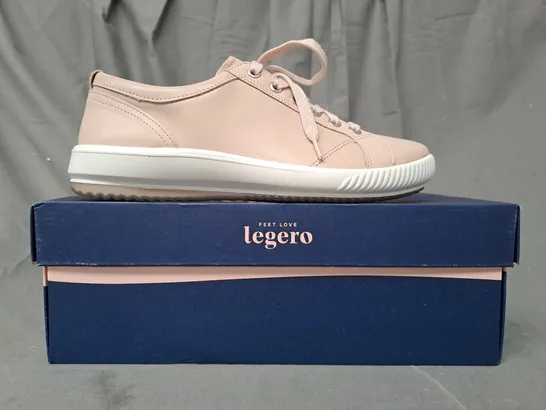 BOXED PAIR OF LEGERO SHOES IN BEIGE SIZE 5.5