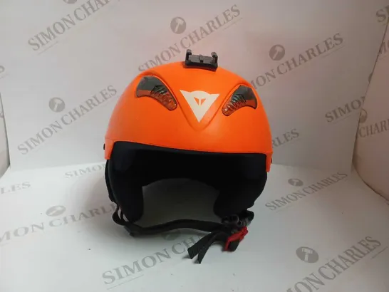 DAINESE ORANGE SKI HELMET - SIZE S 56CM